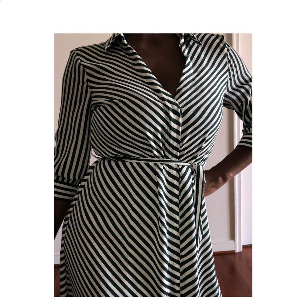 H&M | Size 6 | Dress with Belt - Picture 3 of 3